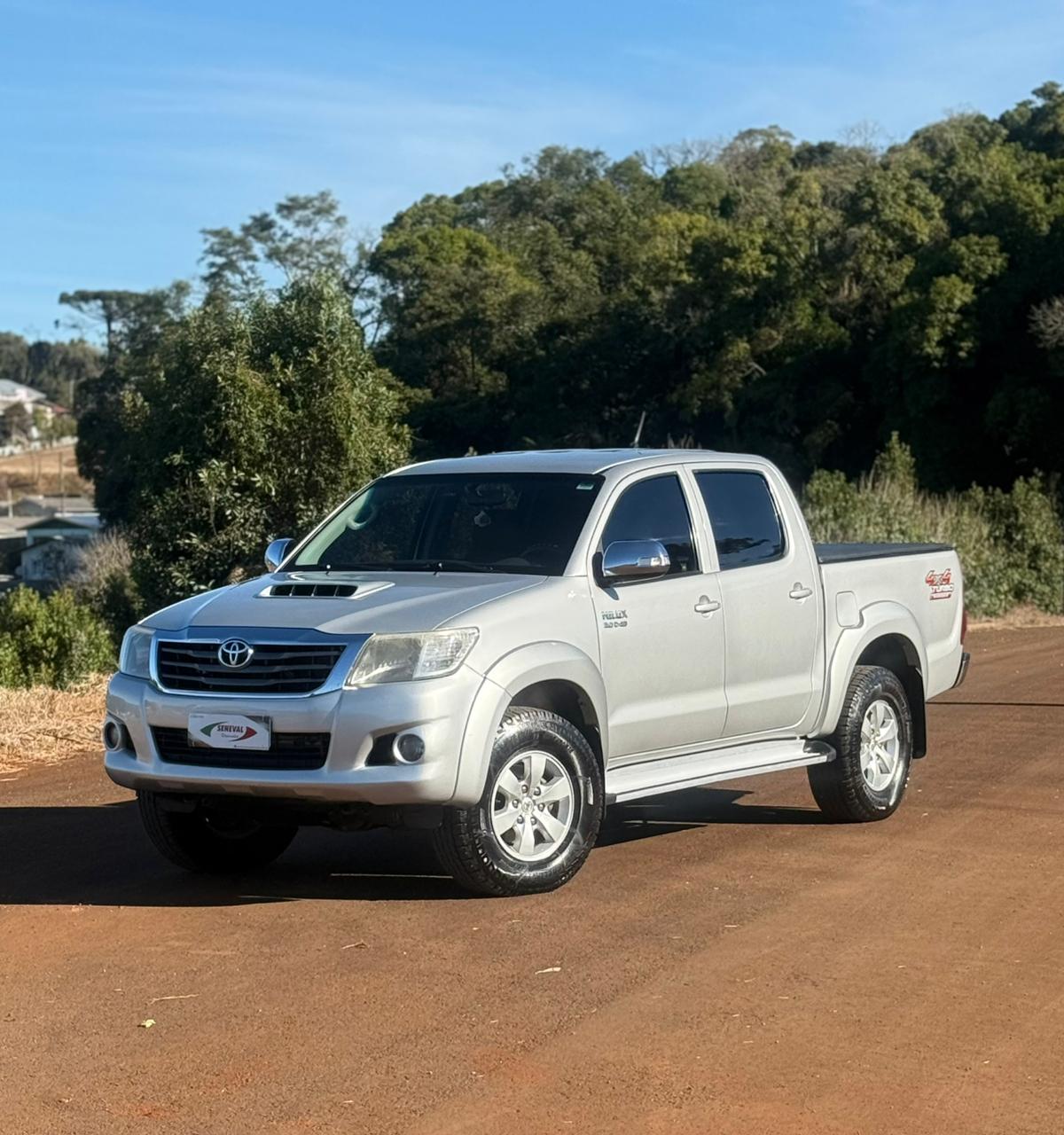 HILUX SRV | Seneval Veículos - Carros Novos e Usados para Sananduva e Região